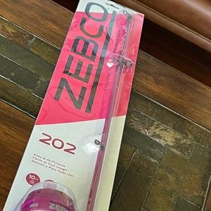 202 Zebco Fishing Rod and Spin Cast Wheel
